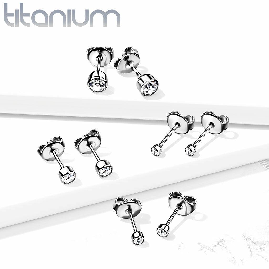 Titaaniset korvanapit, Round Titanium Cubic Zirconia