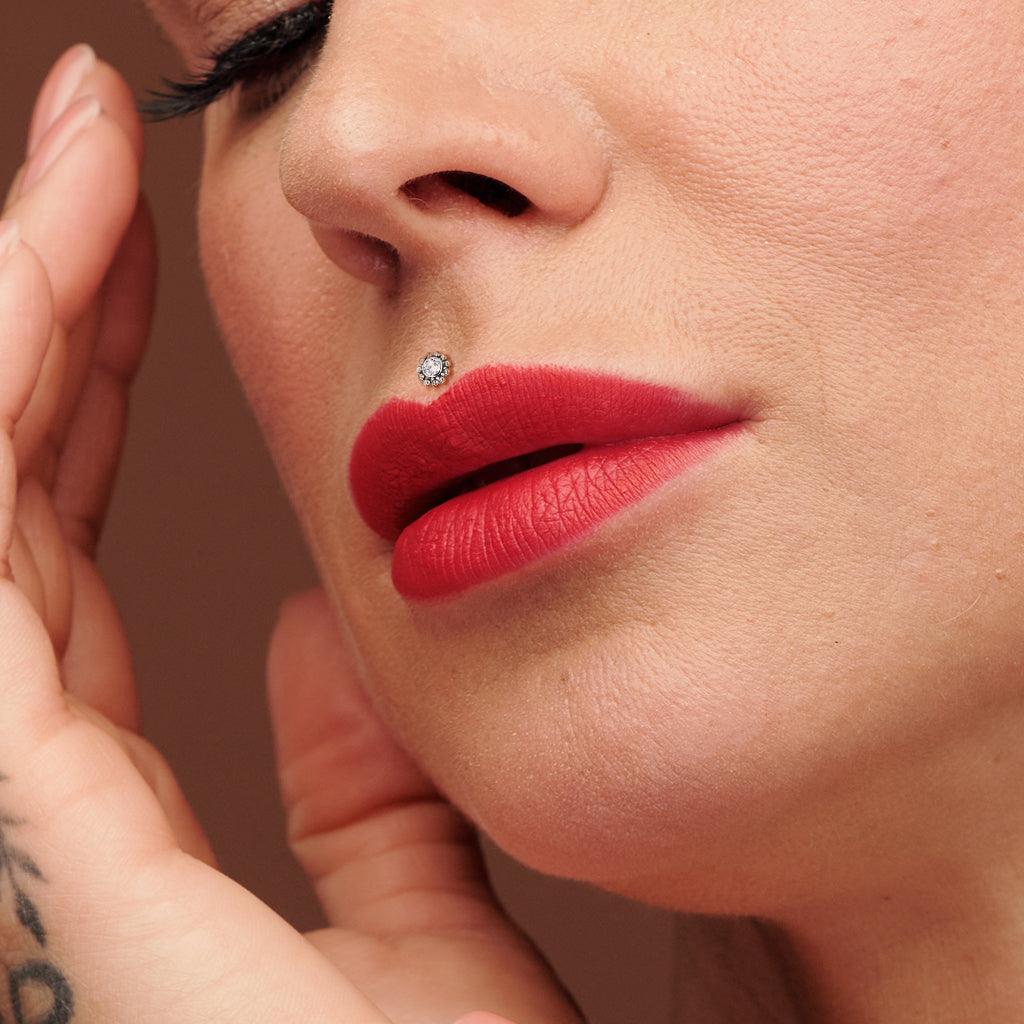 Titanium labret 1mm, Crystal Blossom push in, AB crystal