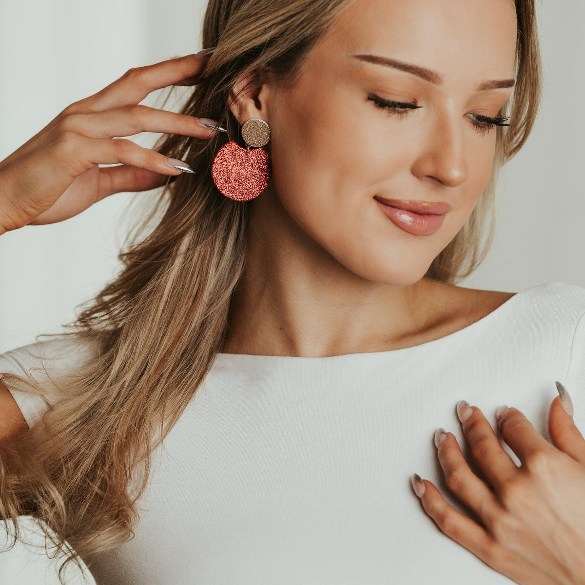 LEMPI® earrings, Tilda -size M (red & gold glitter)