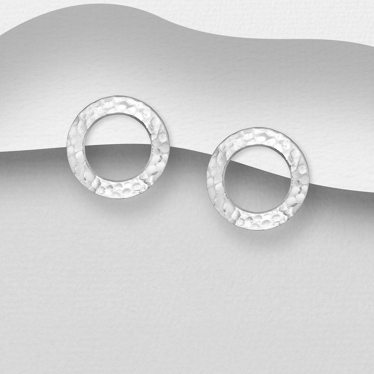 PREMIUM COLLECTION|Tua -minimalistiset hopeanapit taotulla pinnalla