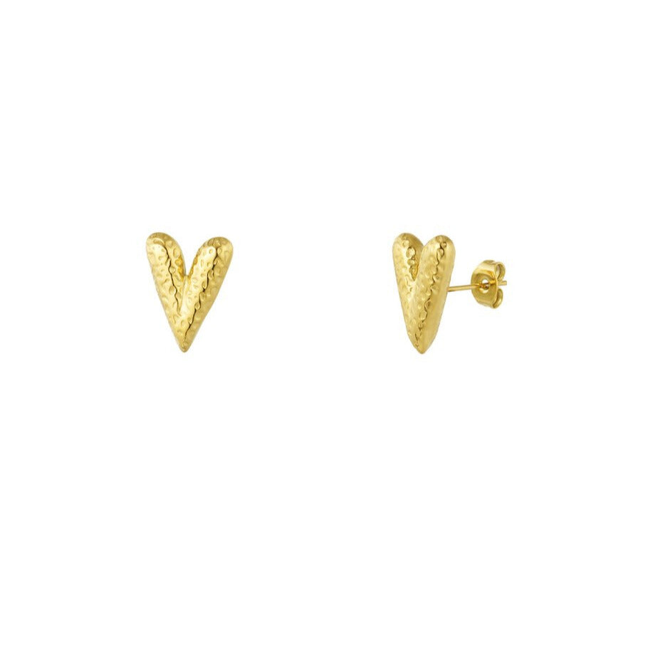 FRENCH RIVIERA | Amour Vibes – heart studs made of surgical steel (gold)