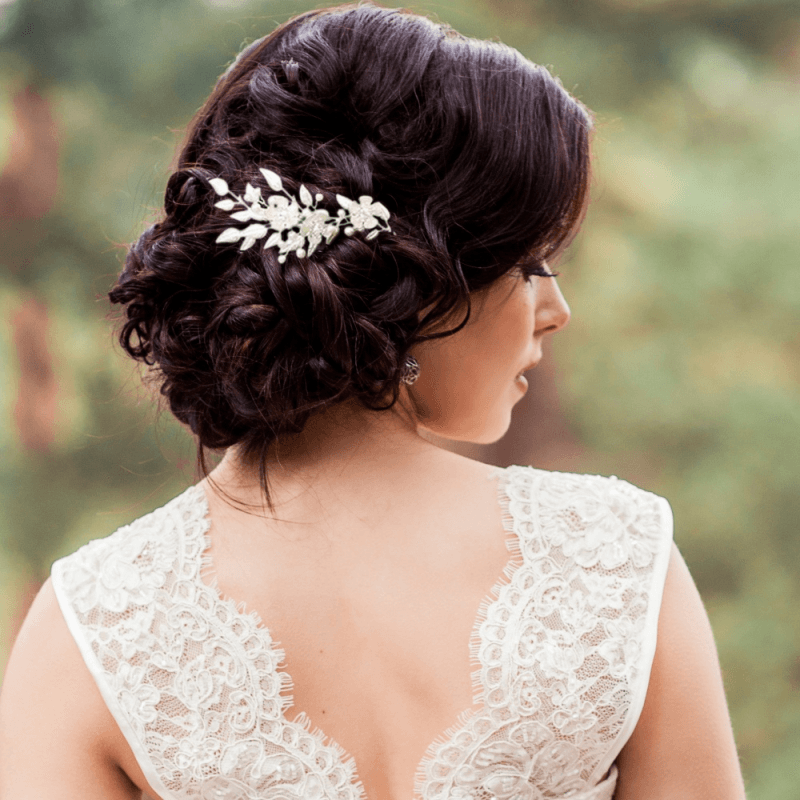 ATHENA BRIDAL | Sabine -kukkakoristeinen muotoiltava hiuskoru (hopea)