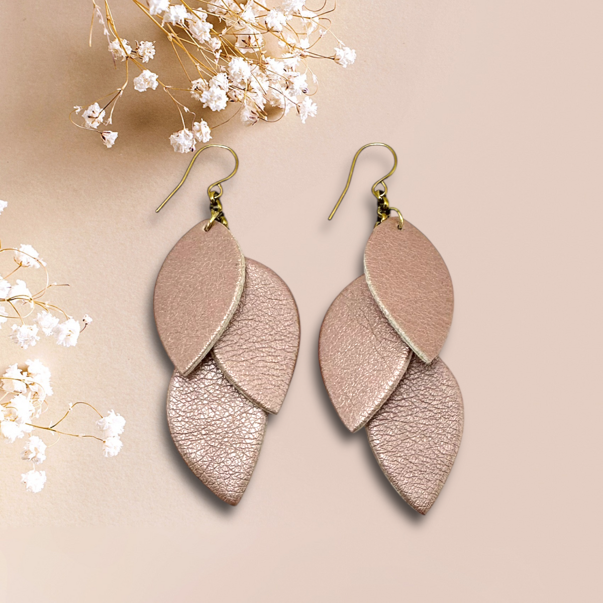 LEMPI® earrings, Little Grain (shimmering pink)