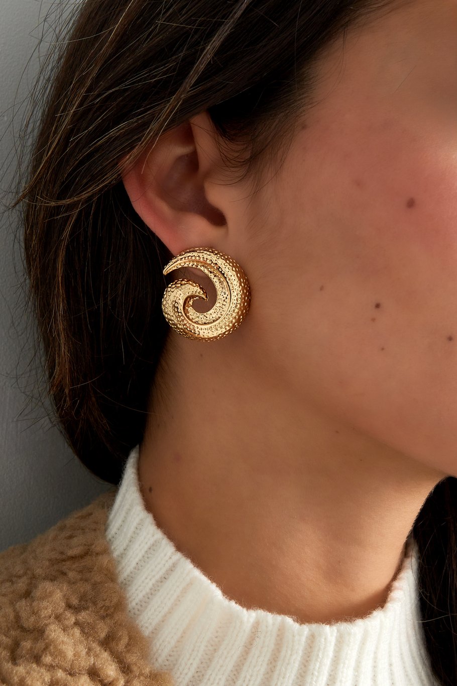 FRENCH RIVIERA | Mirae – forged spiral stud earrings
