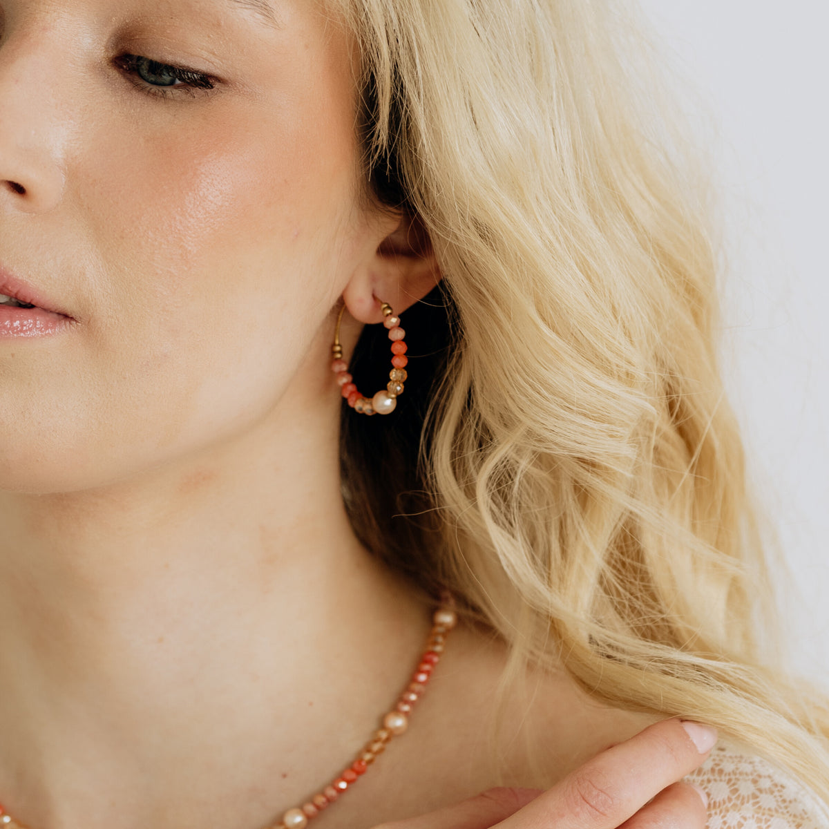Jolie Sunset Handmade Pearl Rings (Sunset Tones, Gold)