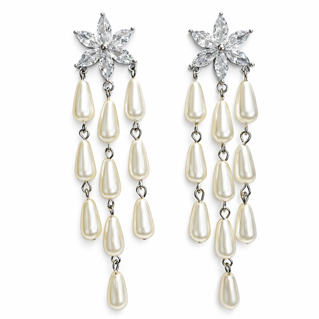 FRENCH RIVIERA | Flora – flower-adorned pearl earring (silver tone)