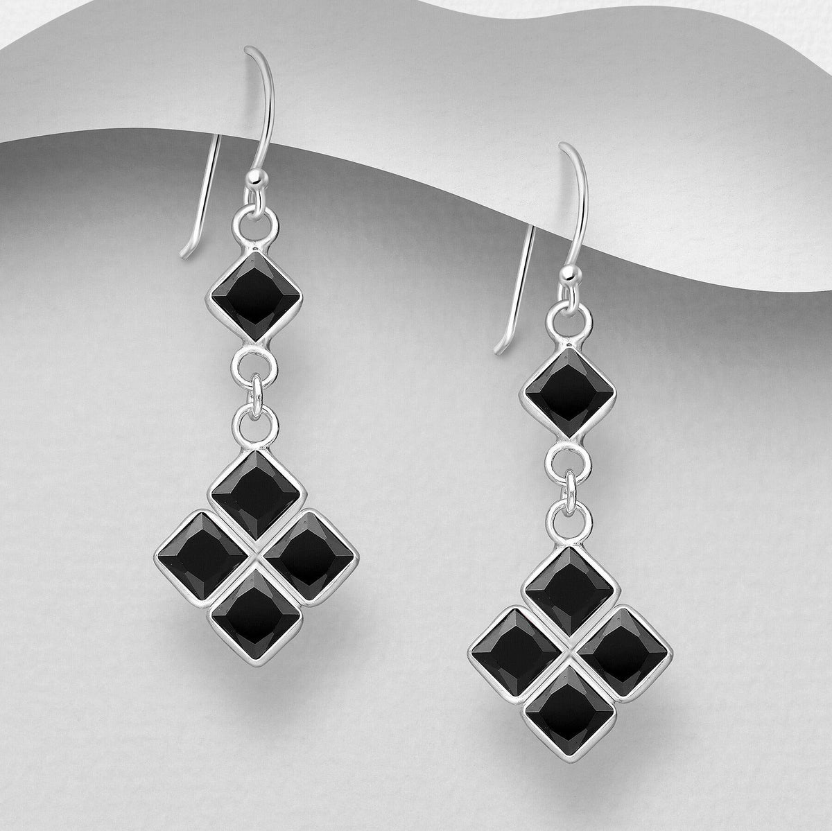 PREMIUM COLLECTION | Christa -mustat hopeakorvakorut