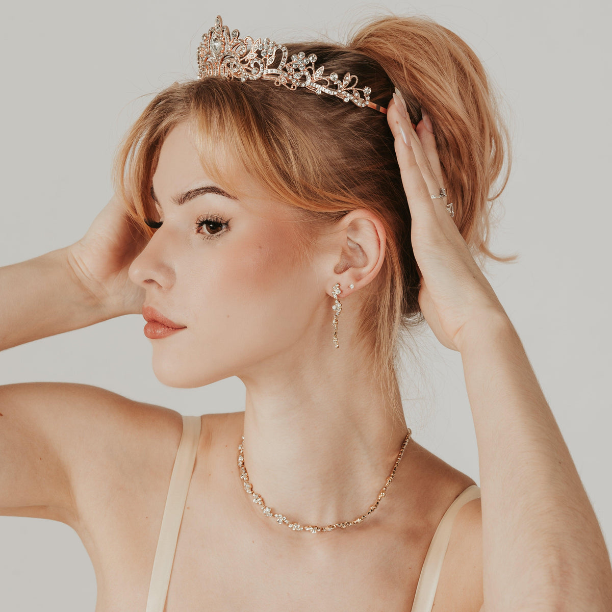 ROMANCE, Ophelia -ruusukultainen tiara kirkkailla kivillä