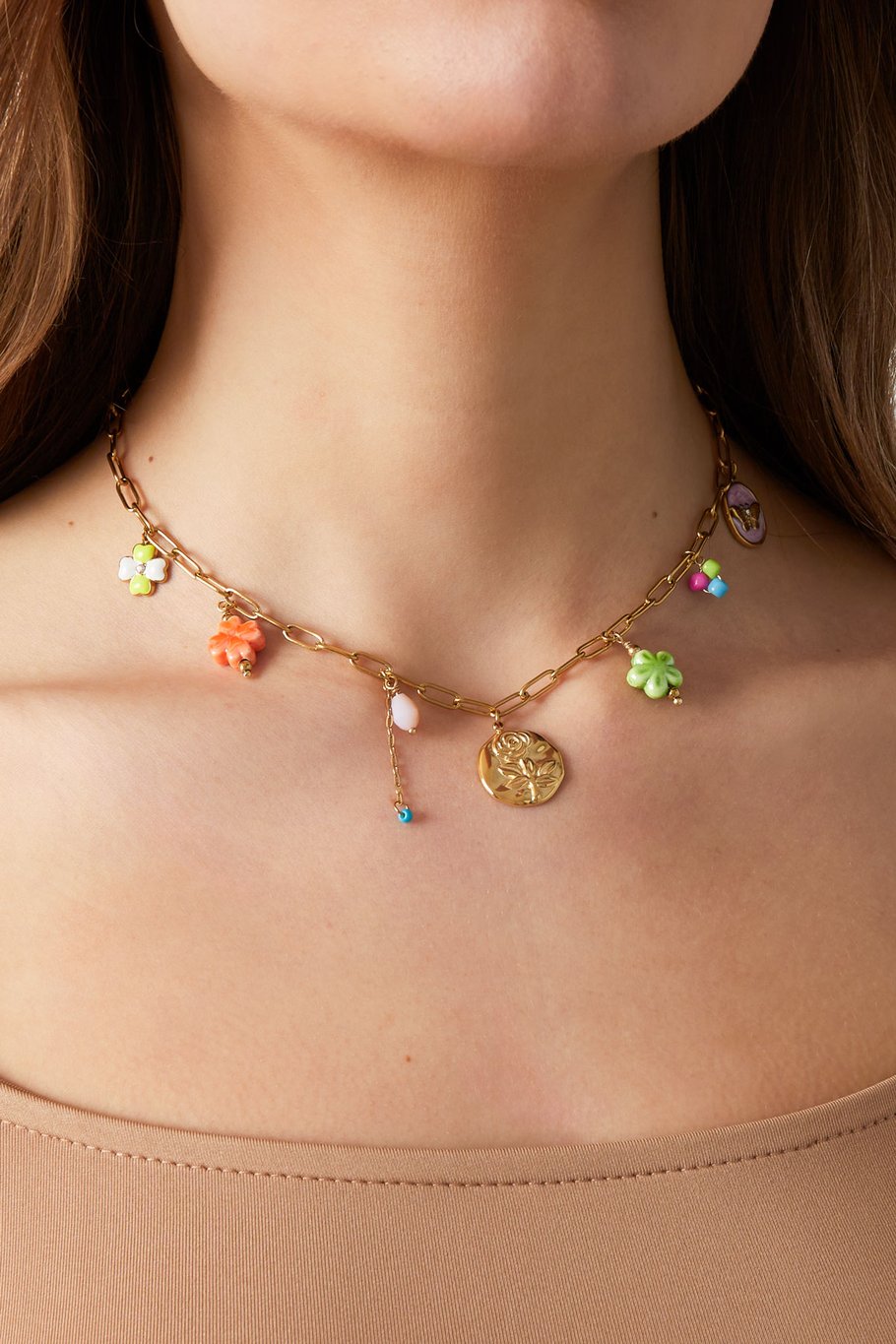 FRENCH RIVIERA | La Vie en Rose – rose-themed mascot necklace made of surgical steel