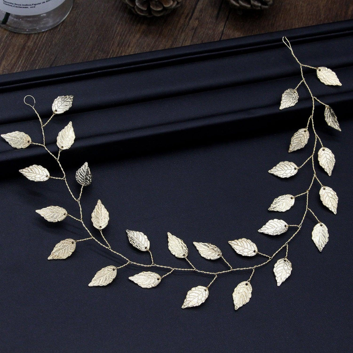 Hiuskoru, panta/ROMANCE, Minimalistic Gold Twine