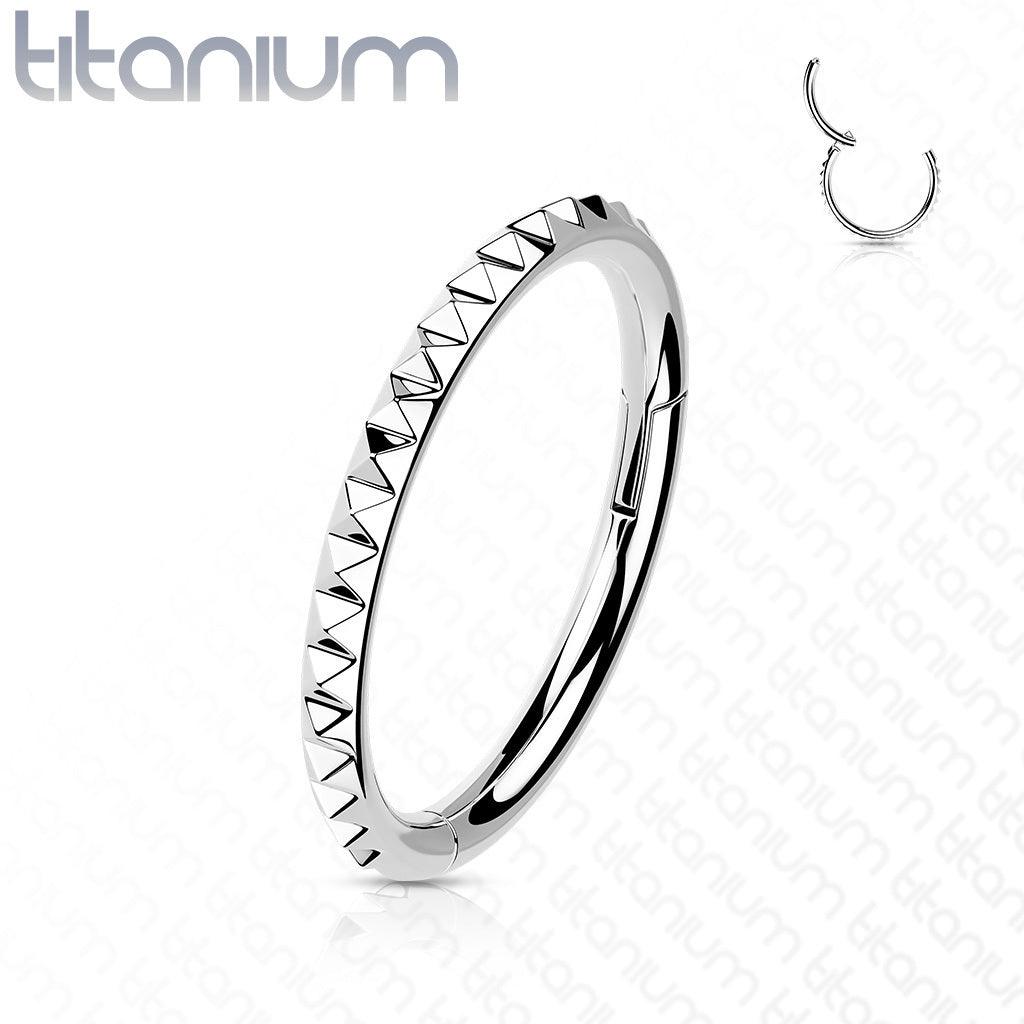 Lävistysrengas, Implant Grade Titanium Pyramid Cut Hoop