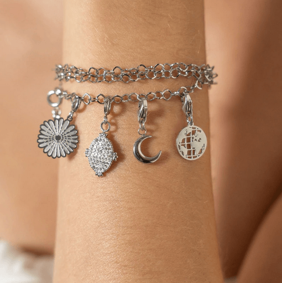 Maskotti/riipus, BOHM PARIS|Charm globe -rhodium