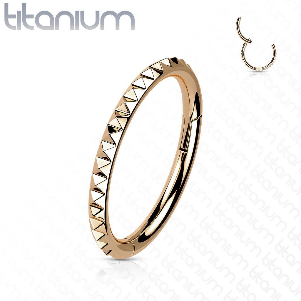 Lävistysrengas, Implant Grade Titanium Pyramid Cut Hoop in Rosegold