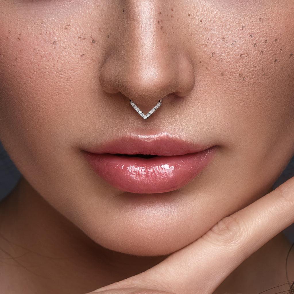 Lävistysrengas, Titanium Single Line CZ Hoop in AB