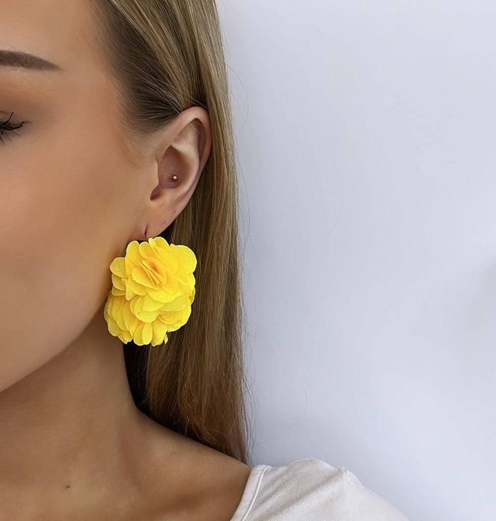 Earrings, FRENCH RIVIERA|Jasmine flower earrings (yellow)