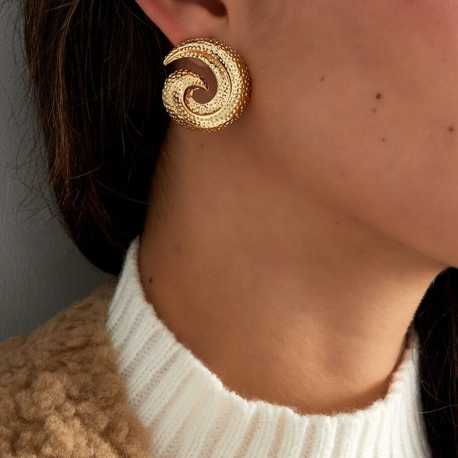 FRENCH RIVIERA | Mirae – forged spiral stud earrings