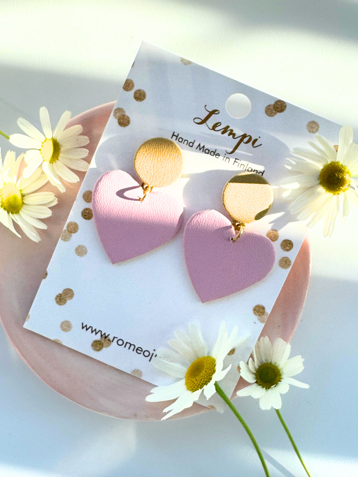 LEMPI® earrings, Tender heart earrings (pink / golden beige)